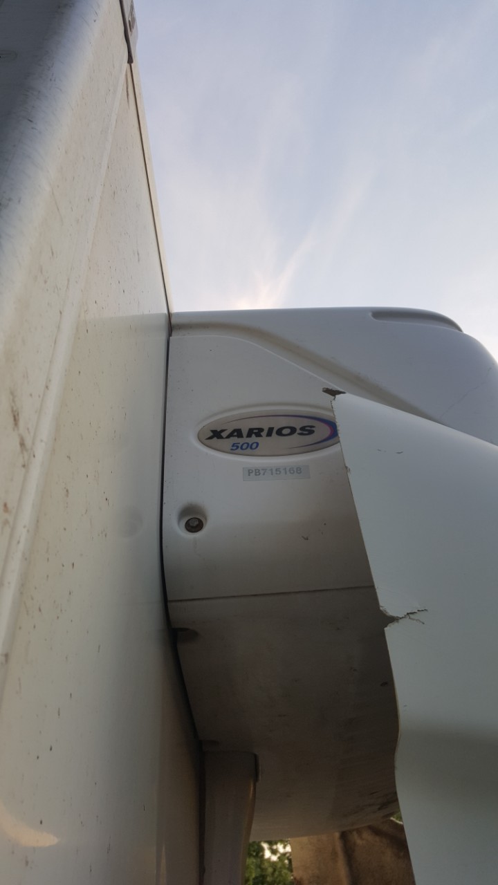 Монтаж преобразователя 12 на 24В. на холодильную установку CARRIER Xarios 500 2 Xarios 500T_2