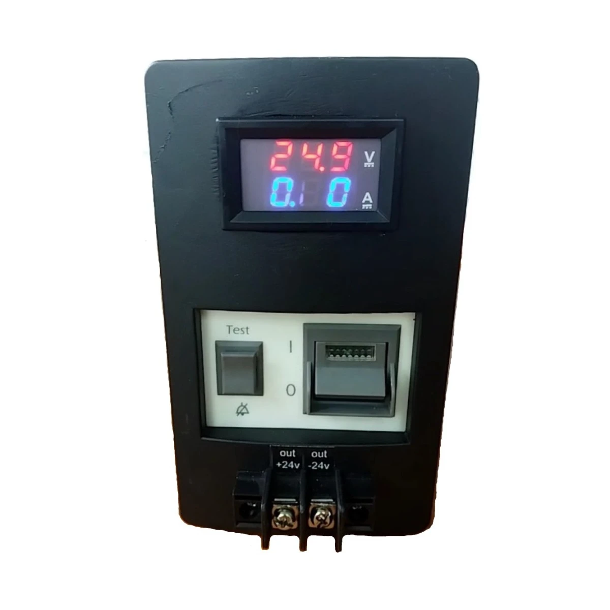 AC/DC преобразователь инвертор 220-24 Вольт